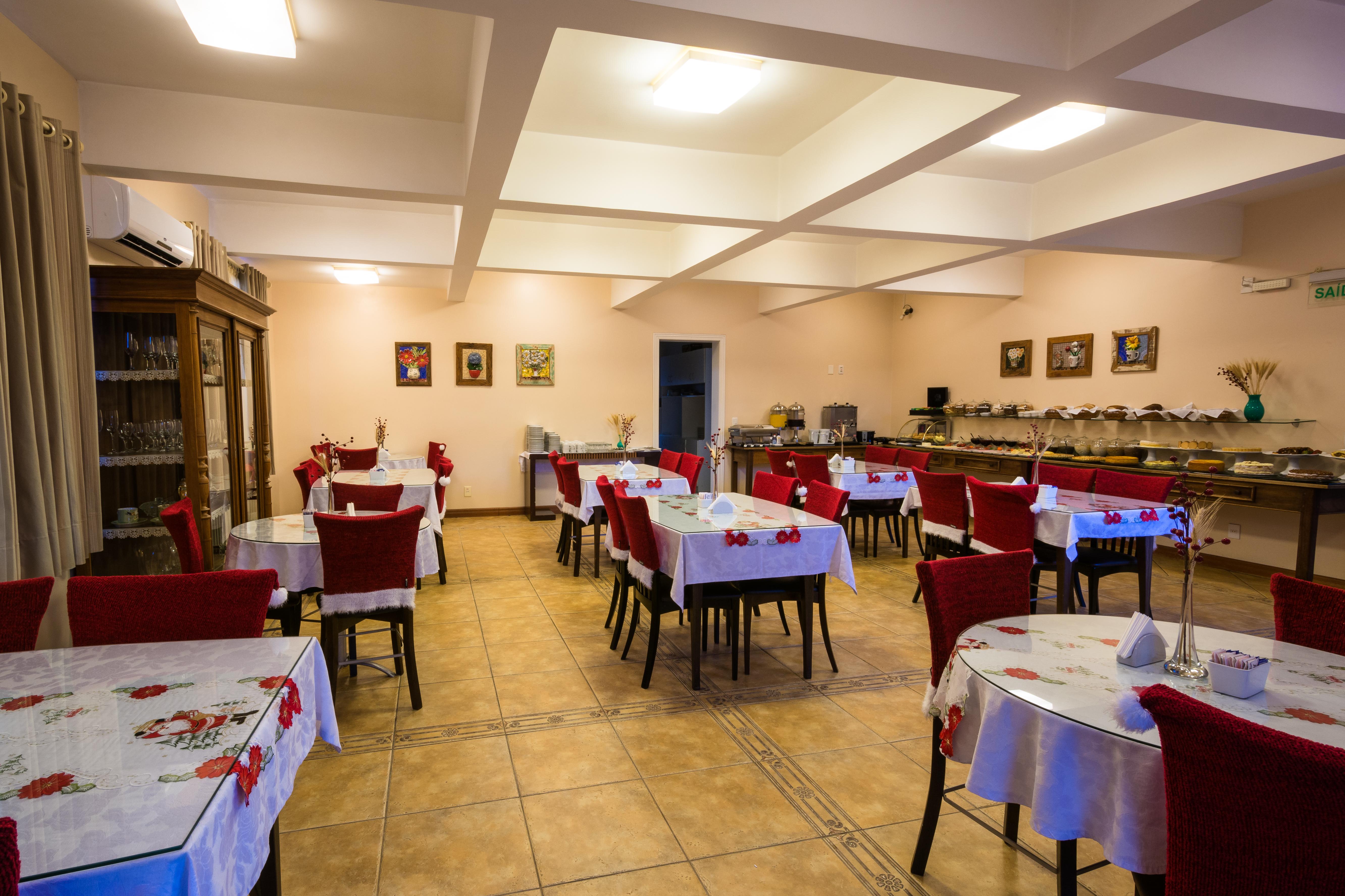 גראמדו Hotel Pousada Kaster מראה חיצוני תמונה