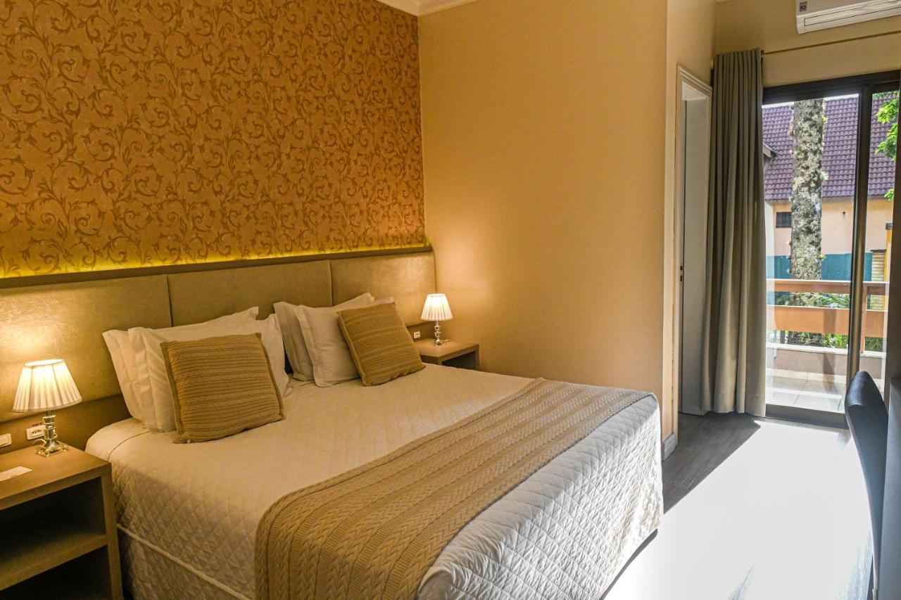 גראמדו Hotel Pousada Kaster מראה חיצוני תמונה