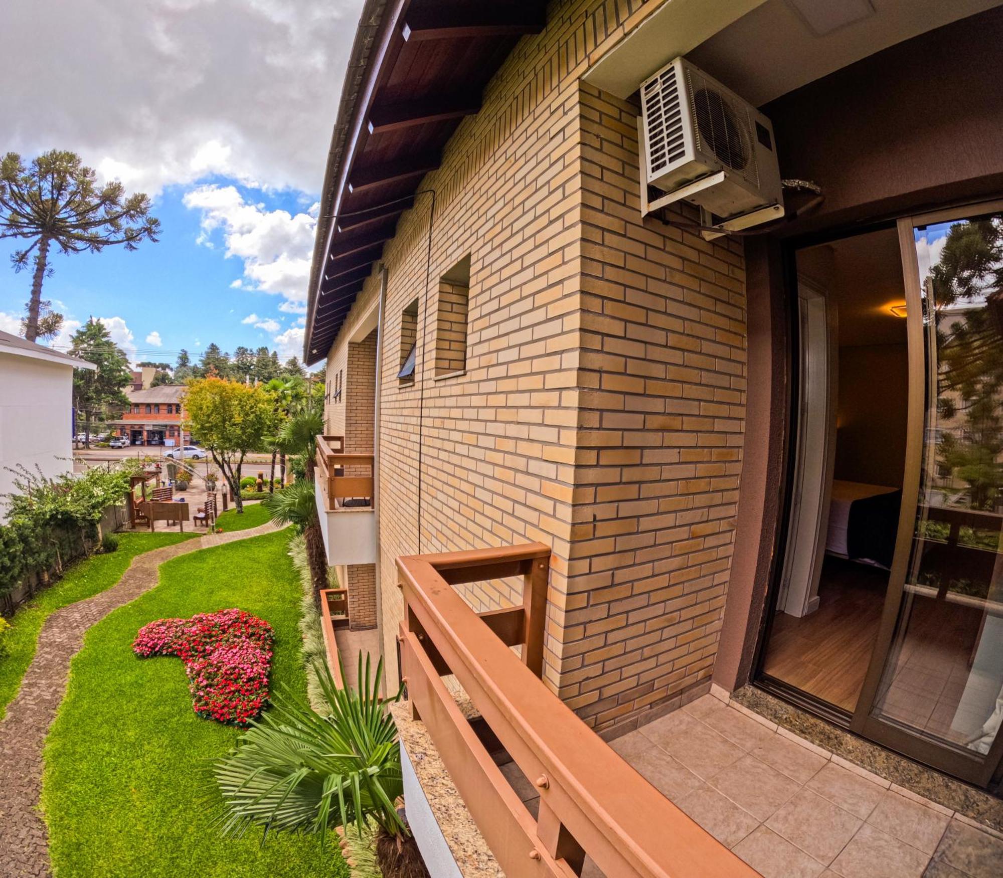 גראמדו Hotel Pousada Kaster מראה חיצוני תמונה