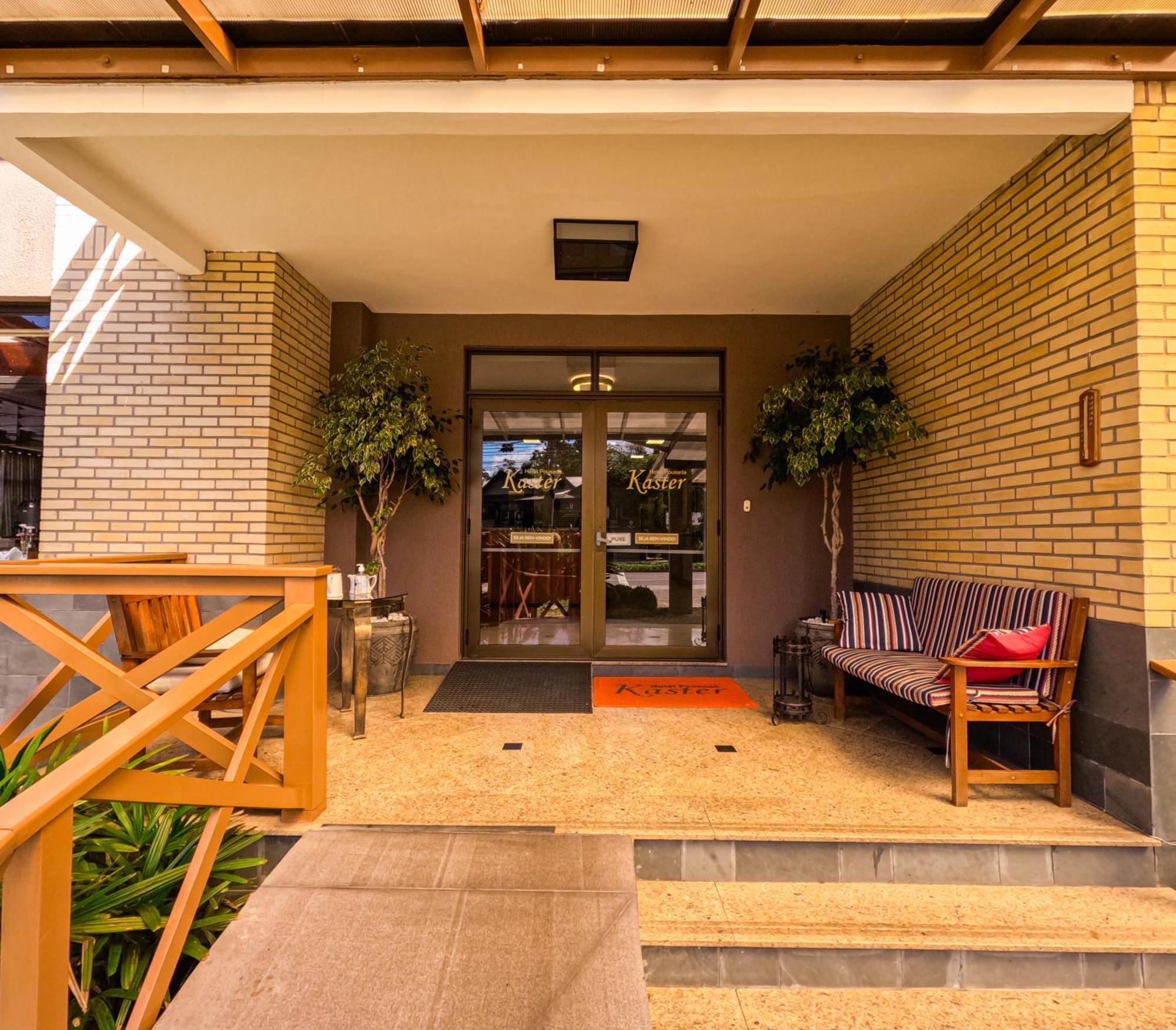 גראמדו Hotel Pousada Kaster מראה חיצוני תמונה