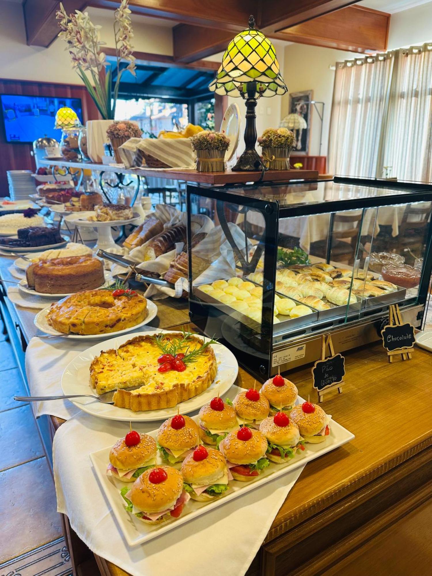 גראמדו Hotel Pousada Kaster מראה חיצוני תמונה