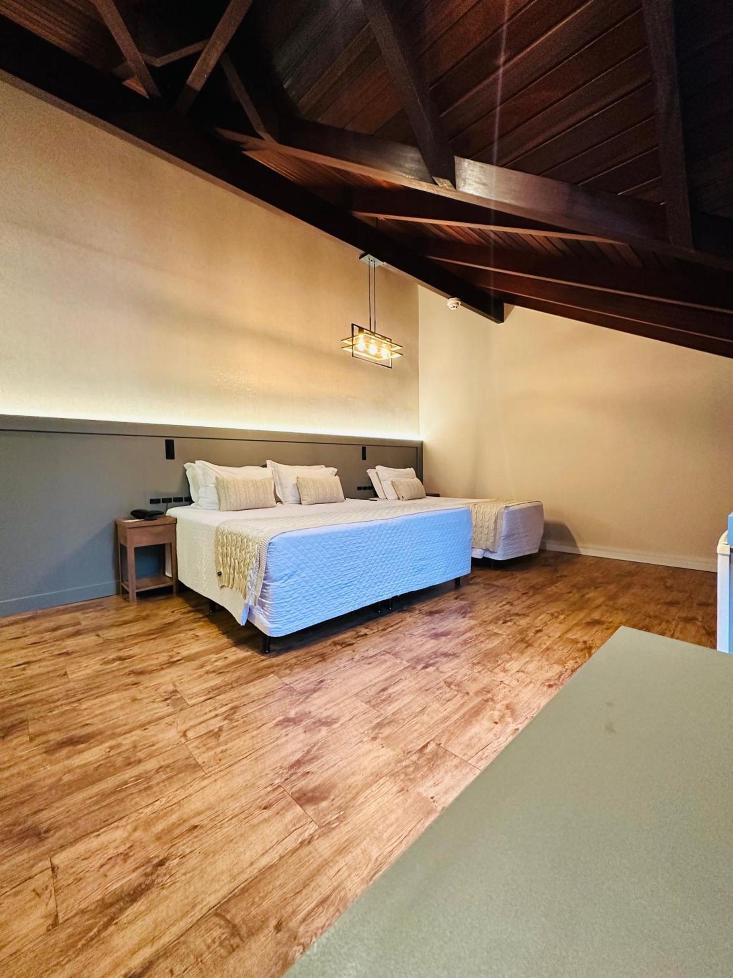 גראמדו Hotel Pousada Kaster מראה חיצוני תמונה